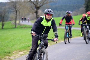 Saint-Romain-Lachalm : 440 randonneurs à pied et VTT sur le 6e Bad&#039;in Tour