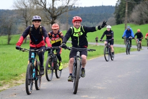 Saint-Romain-Lachalm : 440 randonneurs à pied et VTT sur le 6e Bad&#039;in Tour