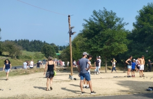 Saint-Maurice-de-Lignon : pétanque et potée, menu gagnant des Amis de Loucéa