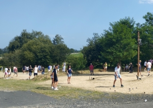 Saint-Maurice-de-Lignon : pétanque et potée, menu gagnant des Amis de Loucéa