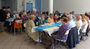 Une journée du souvenir bien remplie au club des aînés monistrolien