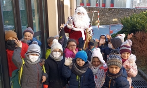 Le Père Noël est généreux à Montfaucon-en-Velay