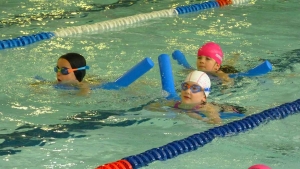 Dunières : une démonstration de l’école de natation à la piscine intercommunale