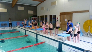 Dunières : une démonstration de l’école de natation à la piscine intercommunale