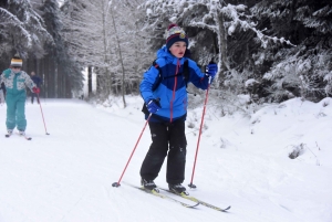 Queyrières : le mardi, c&#039;est leçon de ski pour les écoliers