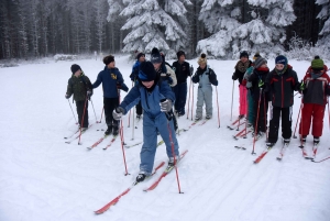 Queyrières : le mardi, c&#039;est leçon de ski pour les écoliers