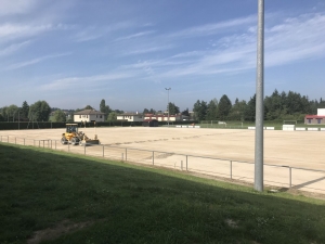 Les travaux du stade synthétique de Montfaucon-en-Velay dans les temps