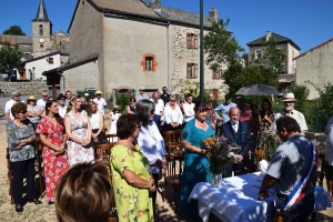 Freycenet-la-Tour : Michel et Hélène se sont unis sous le soleil