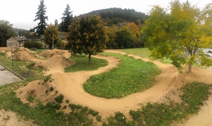 Yssingeaux : des terrains de tennis et padel à la place du skatepark et pump track