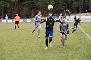 Foot, R2 : Sucs et Lignon reprend sa marche en avant