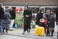 Vorey-sur-Arzon : après le défilé déguisé... la course de couleurs