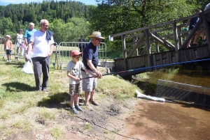 Sainte-Sigolène : des poissons et des enfants à la pêche à Vaubarlet