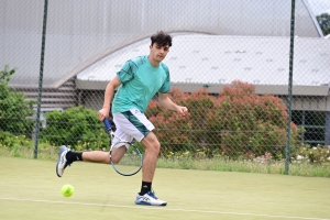 Tennis : Jules Tavernier prend sa revanche sur Matéo Rouchouse à Monistrol