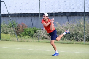 Tennis : Jules Tavernier prend sa revanche sur Matéo Rouchouse à Monistrol