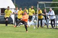 Araules : les pieds carrés assurent le spectacle au tournoi de foot