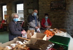 Le Père Noël fait étape dans les écoles de Montfaucon-en-Velay