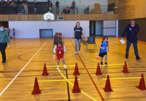 Dunières : 50 enfants de 6 clubs au plateau de baby basket