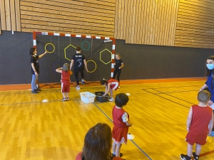 Dunières : 50 enfants de 6 clubs au plateau de baby basket