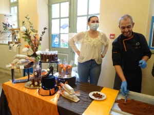 Monistrol-sur-Loire : deux exposants récompensés pour leurs tenues chic et choc aux Gastrôleries