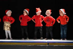 Grazac : les écoliers sur scène pour leur spectacle de Noël