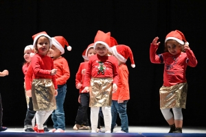 Grazac : les écoliers sur scène pour leur spectacle de Noël