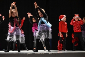 Grazac : les écoliers sur scène pour leur spectacle de Noël