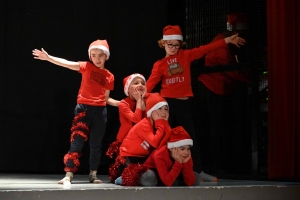 Grazac : les écoliers sur scène pour leur spectacle de Noël