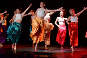 Monistrol-sur-Loire : deux troupes de danse réunies sur scène pour &quot;Amazones&quot;