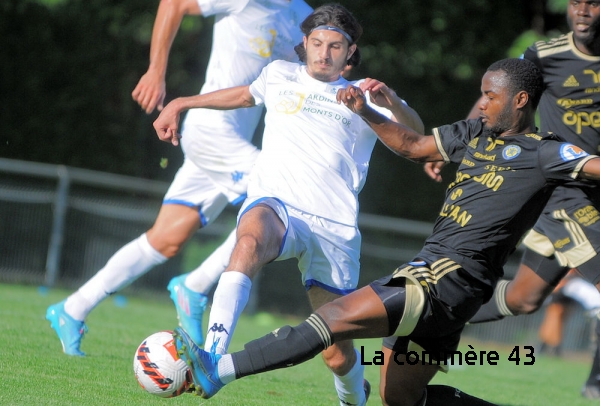 Crédit FC Bourgoin-Jallieu||