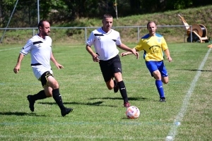 Foot, CF : Le Pertuis sur le fil contre Saint-Pal-de-Mons