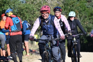 Saint-Julien-Chapteuil : plus de 700 randonneurs sur la Traversée des Sucs