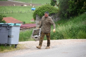 Bas-en-Basset : les riverains de &quot;Lamure&quot; entretiennent et embellissent leur village