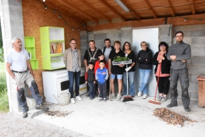 Bas-en-Basset : les riverains de &quot;Lamure&quot; entretiennent et embellissent leur village