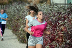 Cross du collège public d&#039;Yssingeaux : les photos des 4e et 3e filles