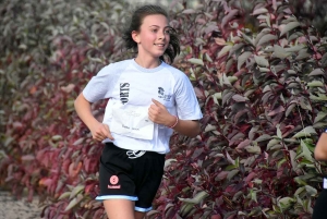 Cross du collège public d&#039;Yssingeaux : les photos des 4e et 3e filles