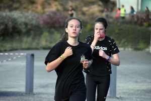 Cross du collège public d&#039;Yssingeaux : les photos des 4e et 3e filles