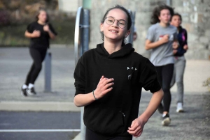 Cross du collège public d&#039;Yssingeaux : les photos des 4e et 3e filles