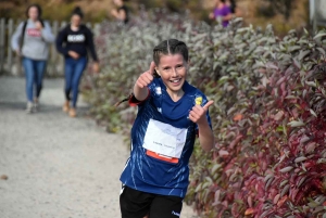 Cross du collège public d&#039;Yssingeaux : les photos des 4e et 3e filles