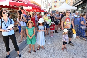 Yssingeaux : 180 exposants au vide-greniers en centre-ville et des animations folkloriques