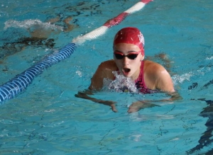 Monistrol-sur-Loire : un 1er meeting départemental de natation... à huit-clos