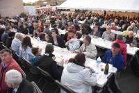 Saint-Julien-du-Pinet : 1 300 soupes aux choux servies sur la place du village