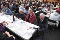 Saint-Julien-du-Pinet : 1 300 soupes aux choux servies sur la place du village