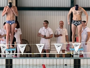 Mathéo Roche et Clément Chamard avant le 200 m papillon