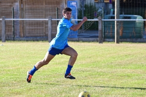 Bas-en-Basset : un match de foot pour fêter le départ d&#039;un collègue