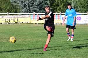 Bas-en-Basset : un match de foot pour fêter le départ d&#039;un collègue