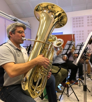 Bas-en-Basset : les musiciens de la Ligérienne répètent avant le concert de printemps