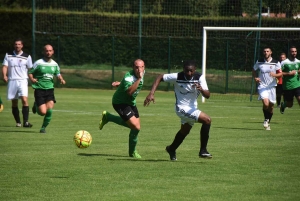 Foot : Aurec-sur-Loire accélère en deuxième mi-temps au Chambon-sur-Lignon