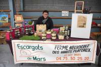 Dunières : un charmant marché de Noël au boulodrome