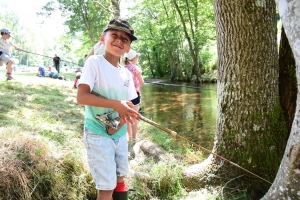 Yssingeaux : les joies de la pêche pour 60 enfants dans l&#039;Auze