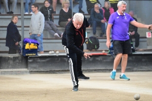 Sainte-Sigolène : le concours de boules lyonnaises de la vogue au complet